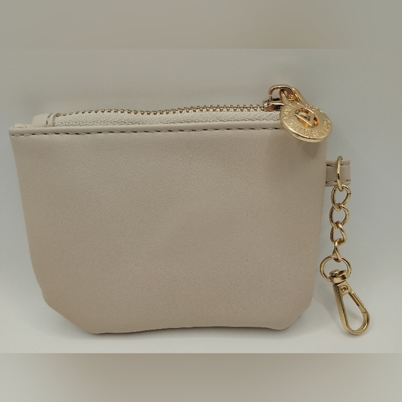 Valentino Orlandi Cream Pouch Keychain with Gold Accent BNWOT - Picture 2 of 5